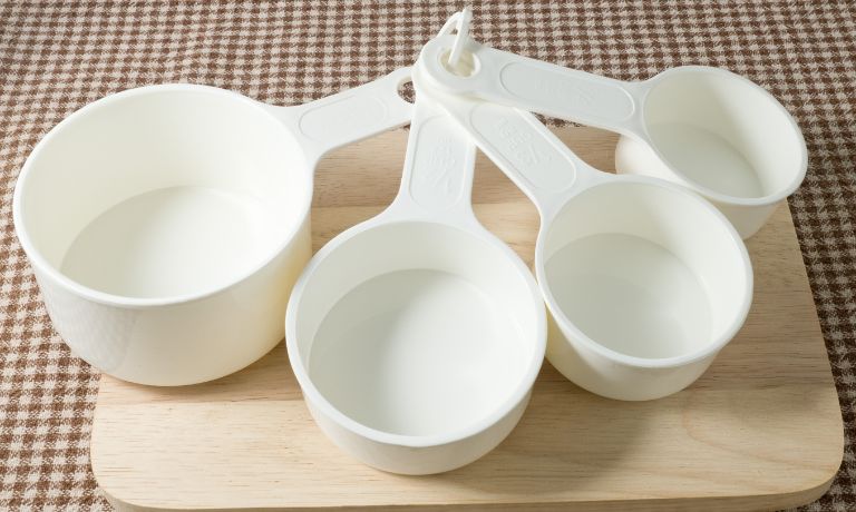 How Should Cups And Tablespoons Be Used In Recipes?