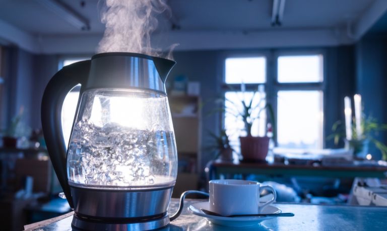 How Can You Keep Water Hot After Boiling For A Long Time?
